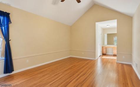 15 Ryan Lane Lincoln Park NJ 07035