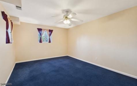 15 Ryan Lane Lincoln Park NJ 07035