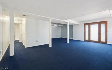 15 Ryan Lane Lincoln Park NJ 07035
