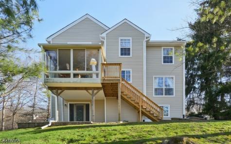 15 Ryan Lane Lincoln Park NJ 07035