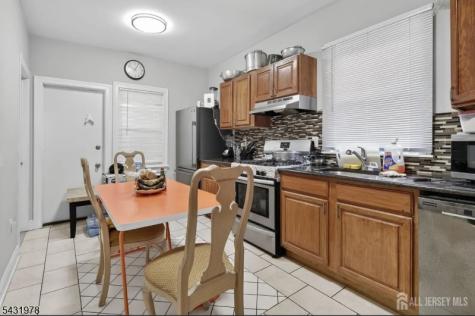 441 S Clinton Street East Orange NJ 07018