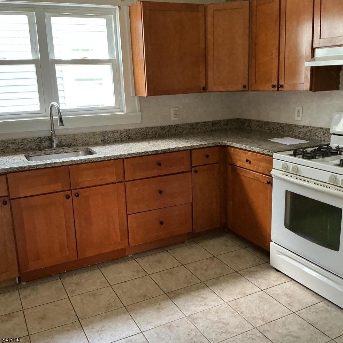 66 Poe Avenue Newark NJ 07106