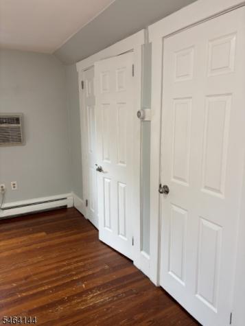 9 Laurel Place Montclair NJ 07043