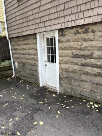 9 Laurel Place Montclair NJ 07043