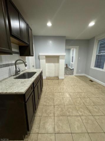 103 S 9th Street Newark NJ 07107