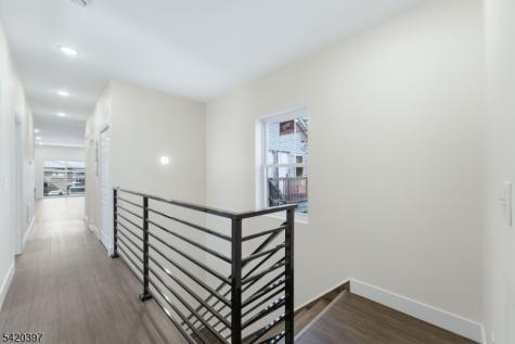 392 S 19th Street Newark NJ 07103