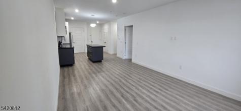 211 Baldwin Avenue Jersey City NJ 07306