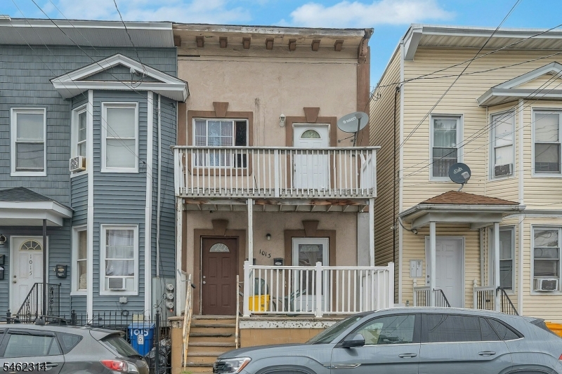 1013 Flora Street Elizabeth NJ 07201