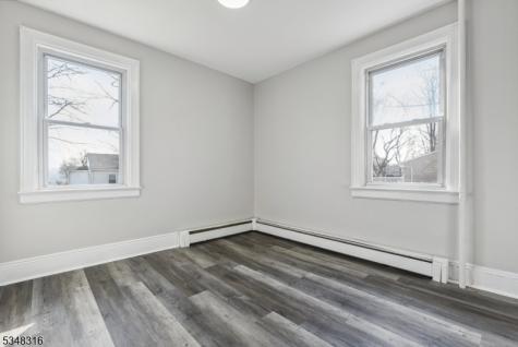 14 Walton Way Hopatcong NJ 07843