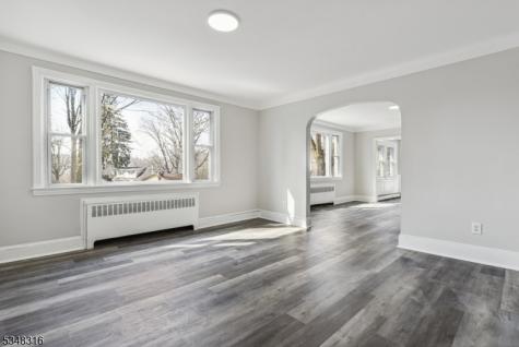 14 Walton Way Hopatcong NJ 07843