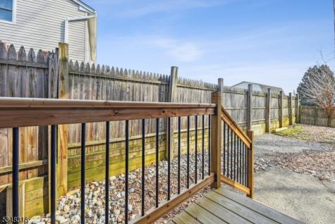 14 Walton Way Hopatcong NJ 07843