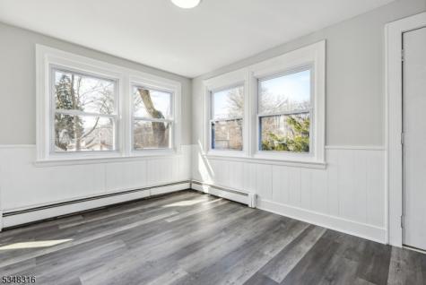 14 Walton Way Hopatcong NJ 07843