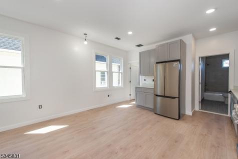 30 Bowdoin Street Clifton NJ 07013