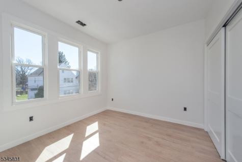 30 Bowdoin Street Clifton NJ 07013