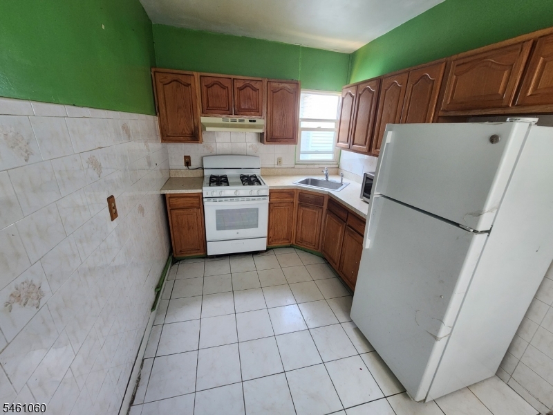 379 Straight Street Paterson NJ 07501
