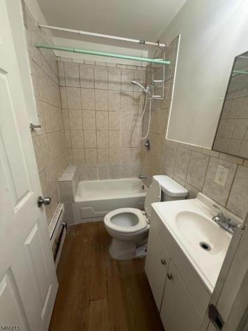 231 Rhode Island Avenue East Orange NJ 07018