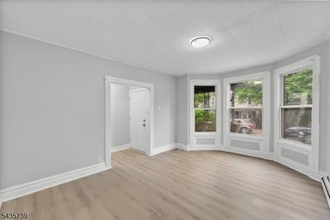 318 N 7th Street Newark NJ 07107