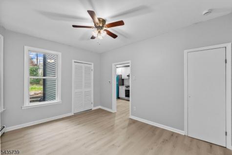 318 N 7th Street Newark NJ 07107