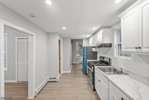 318 N 7th Street Newark NJ 07107