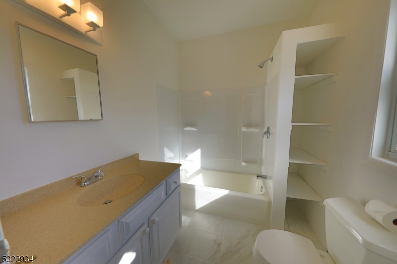 53 Robert Street Wharton NJ 07885