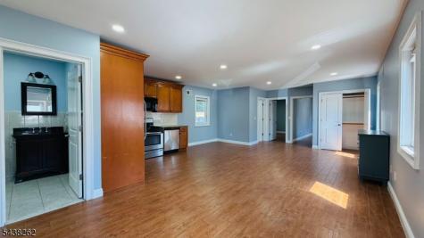 41 Mercer Street Wallington NJ 07057