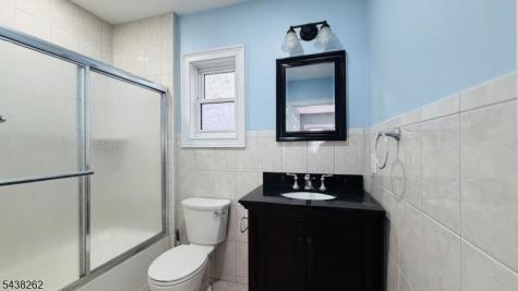 41 Mercer Street Wallington NJ 07057
