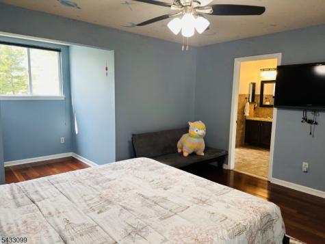 2 Russell Court Montville NJ 07045