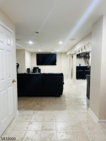 2 Russell Court Montville NJ 07045