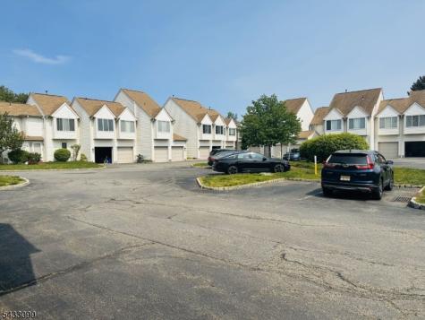 2 Russell Court Montville NJ 07045