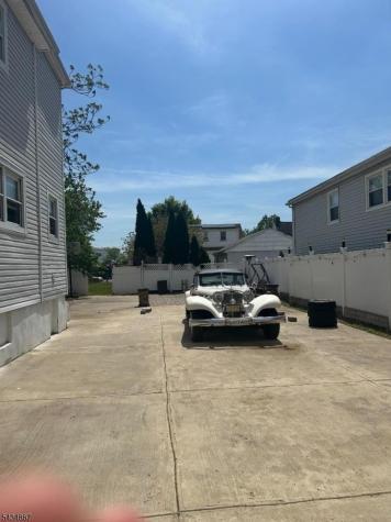 26 E 19th Street Linden NJ 07036