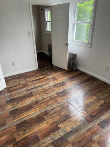 26 E 19th Street Linden NJ 07036