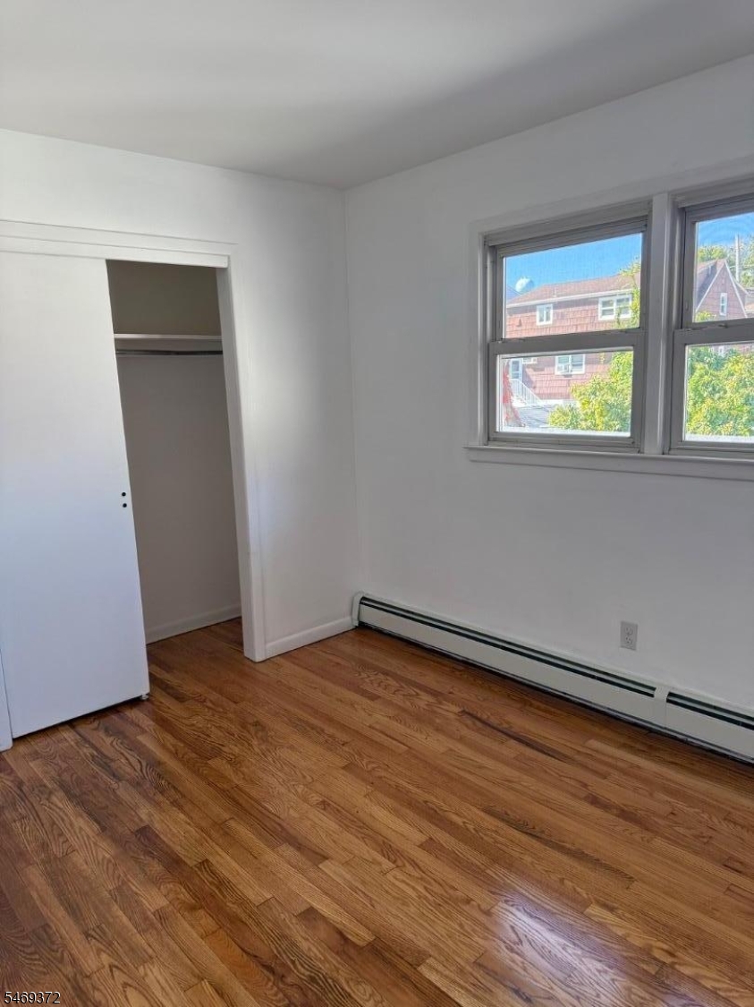 73 Dell Glen Avenue Lodi NJ 07644