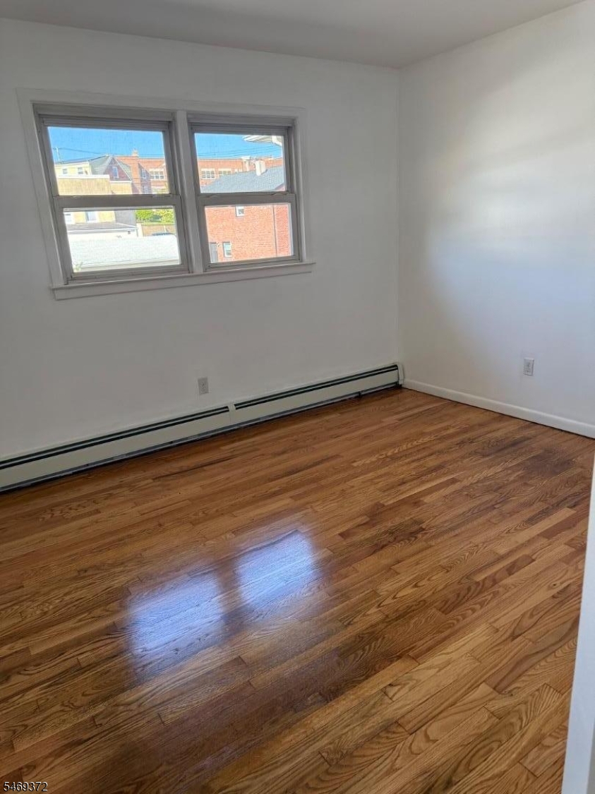 73 Dell Glen Avenue Lodi NJ 07644
