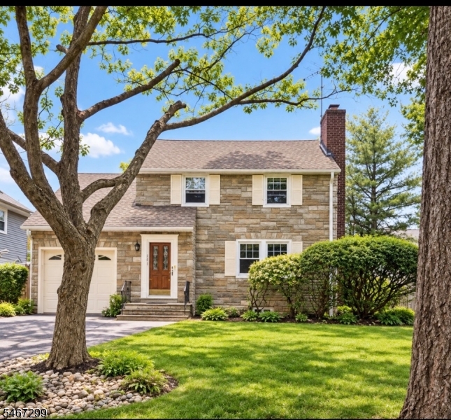 841 Monmouth Road Union NJ 07083