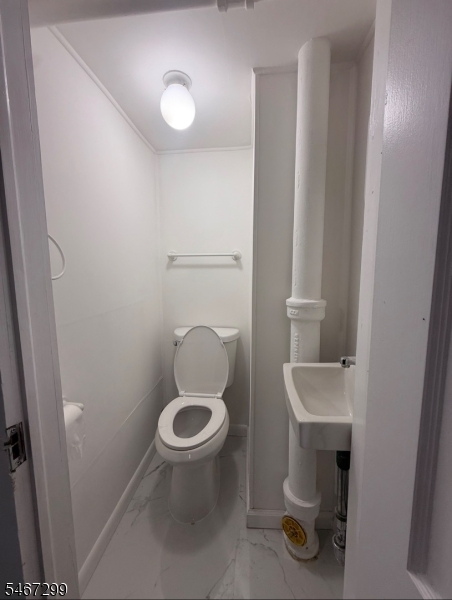 841 Monmouth Road Union NJ 07083