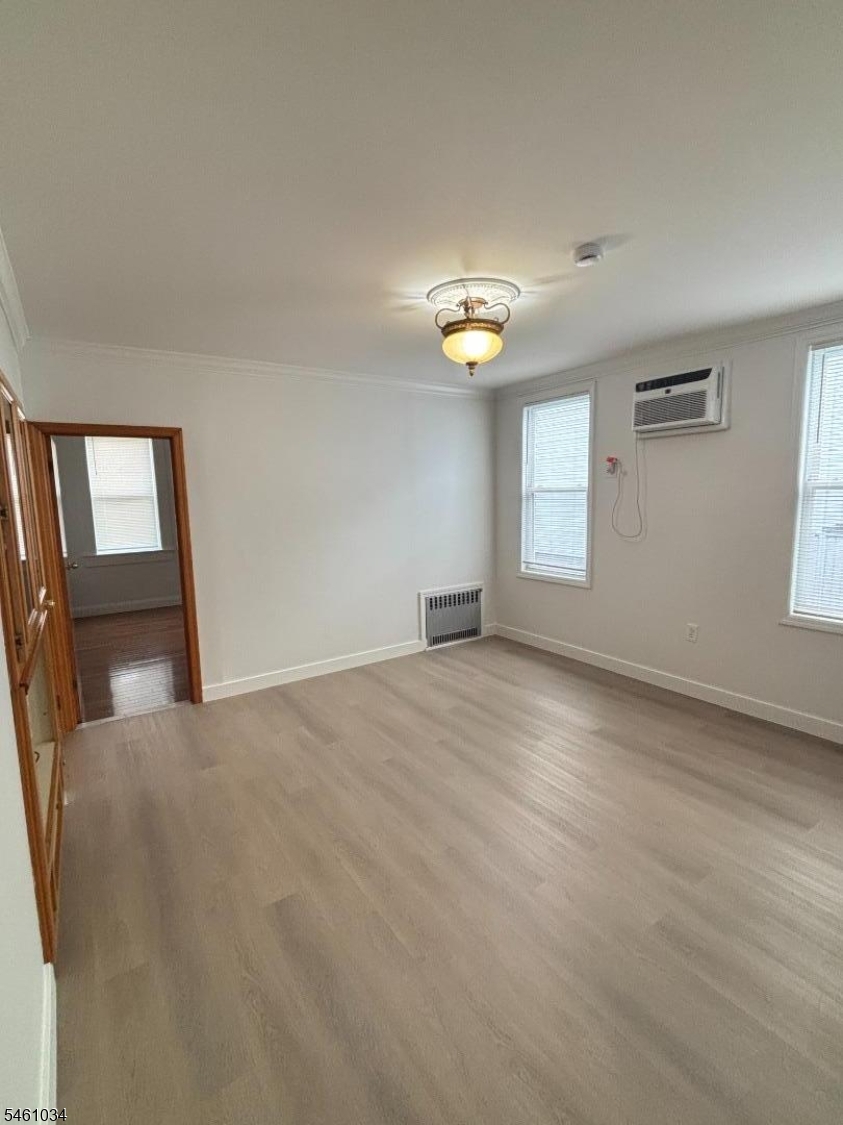 23 Lindsley Place East Orange NJ 07018
