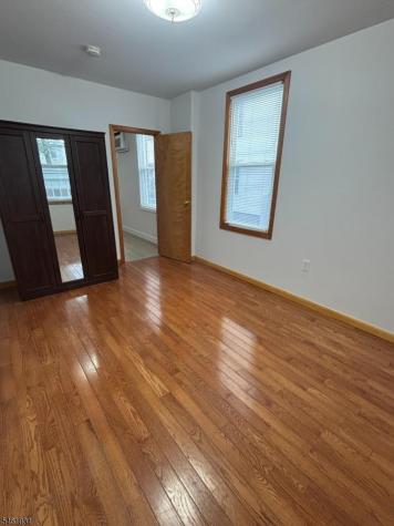 23 Lindsley Place East Orange NJ 07018