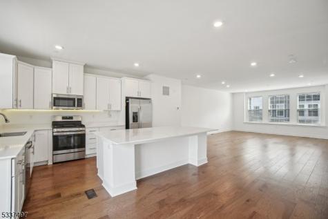 10 Cecala Road Morris Plains NJ 07950