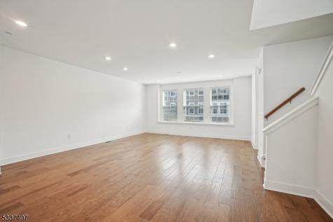 10 Cecala Road Morris Plains NJ 07950