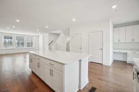 10 Cecala Road Morris Plains NJ 07950