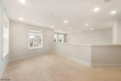 707 Station Road Dunellen NJ 08812