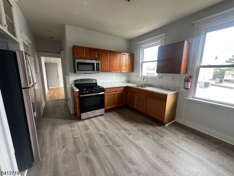 159 21ST Street Irvington NJ 07111