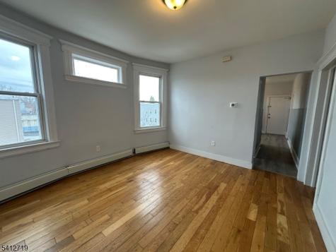 159 21ST Street Irvington NJ 07111