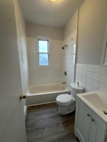 159 21ST Street Irvington NJ 07111