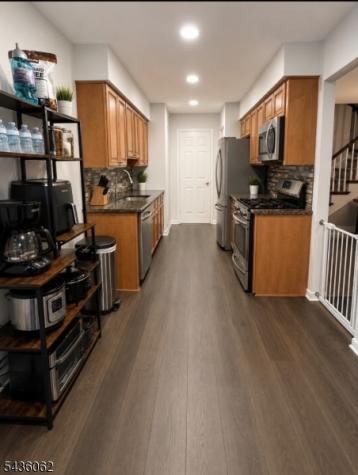 23 Estate Road Hillsborough NJ 08844
