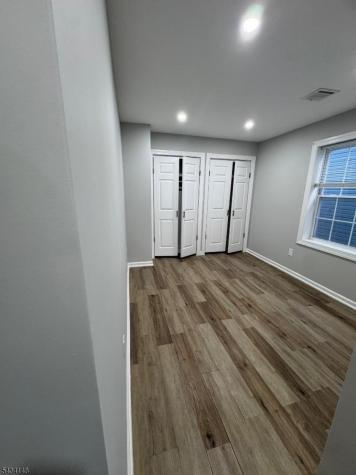 54 Gotthardt Street Newark NJ 07105