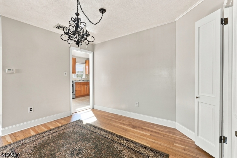 3 General Karge Court Elizabeth NJ 07202