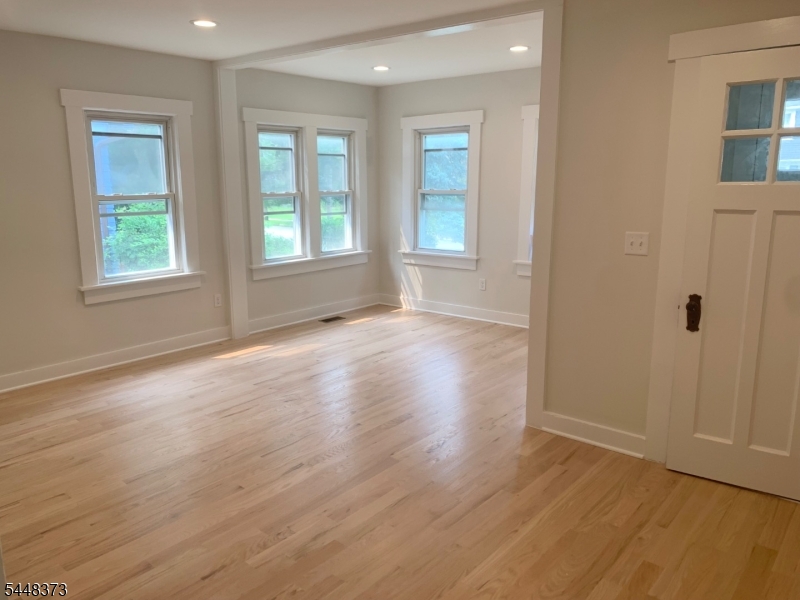 46 Brookfield Road Montclair NJ 07043