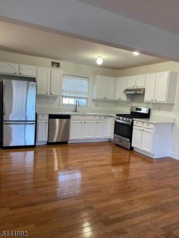 525 Central Ave, Th5 Westfield NJ 07090