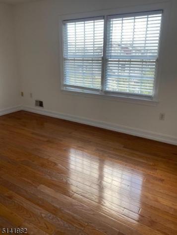 525 Central Ave, Th5 Westfield NJ 07090